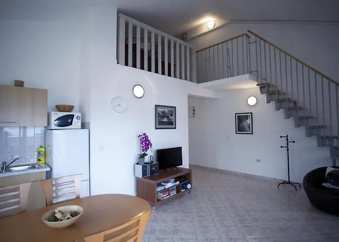 Apartment Penthouse Duplex Nina - Seaview 250m To And Restaurants - Free Parking - And Ciovo - 15 Minutes To Airport *