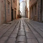 아파트 Penthouse Duplex Nina - Seaview 250m To And Restaurants - Free Parking - And Ciovo - 15 Minutes To Airport 트로기르