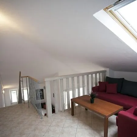 Penthouse Duplex Nina - Seaview 250m To Beach And Restaurants - Free Parking - And Ciovo - 15 Minutes To Airport Trogir