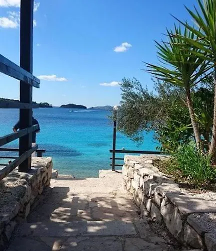 Penthouse Duplex Nina - Seaview 250m To And Restaurants - Free Parking - And Ciovo - 15 Minutes To Airport Apartament *
