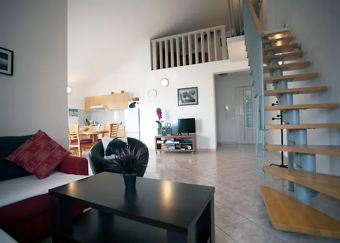 Apartament Penthouse Duplex Nina - Seaview 250m To And Restaurants - Free Parking - And Ciovo - 15 Minutes To Airport *