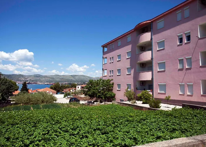 Apartament Penthouse Duplex Nina - Seaview 250m To And Restaurants - Free Parking - And Ciovo - 15 Minutes To Airport *