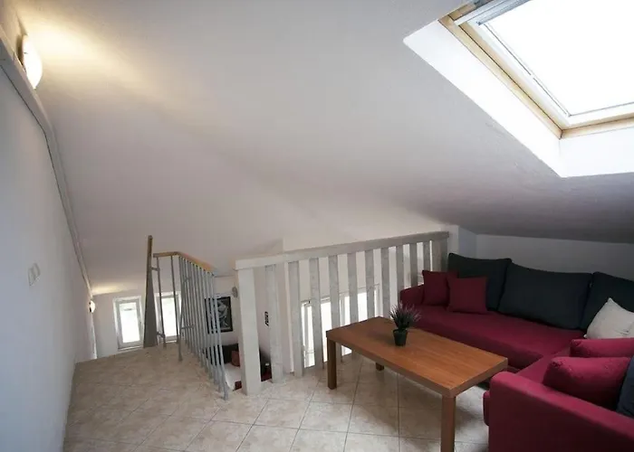 Penthouse Duplex Nina - Seaview 250m To And Restaurants - Free Parking - And Ciovo - 15 Minutes To Airport Trogir